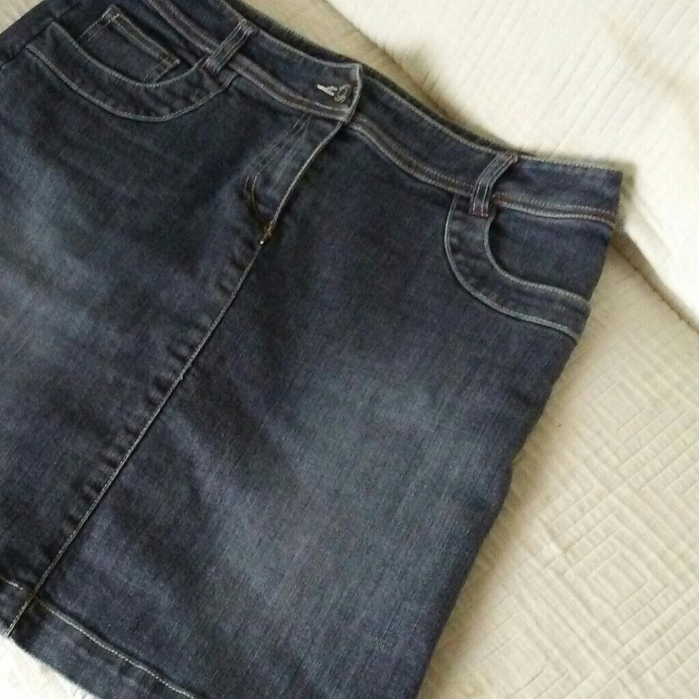 Boden jean skirt
